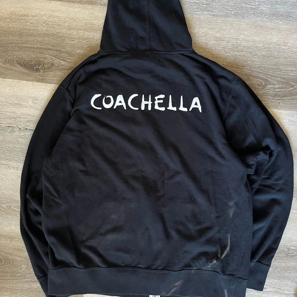 Coachella - Picture 2 of 6